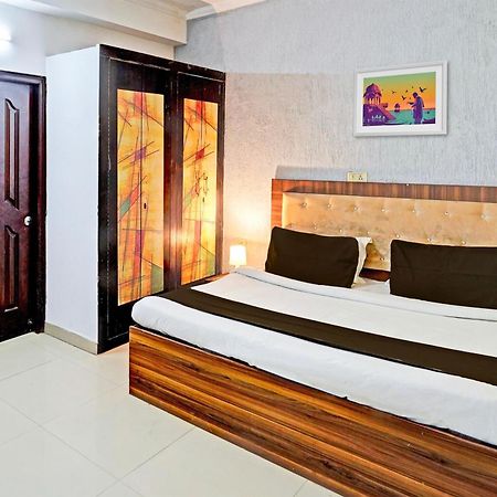 Super Hotel O Palm Dehradun Zewnętrze zdjęcie