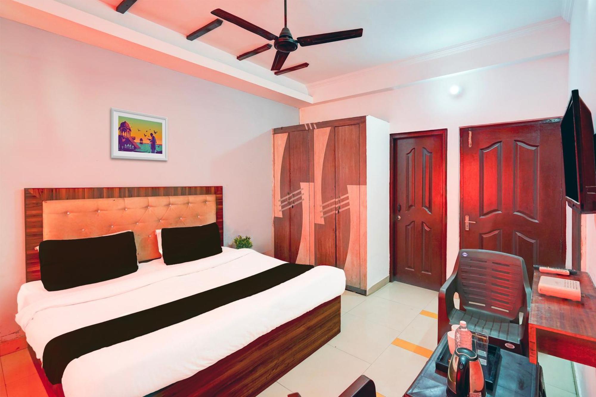 Super Hotel O Palm Dehradun Zewnętrze zdjęcie
