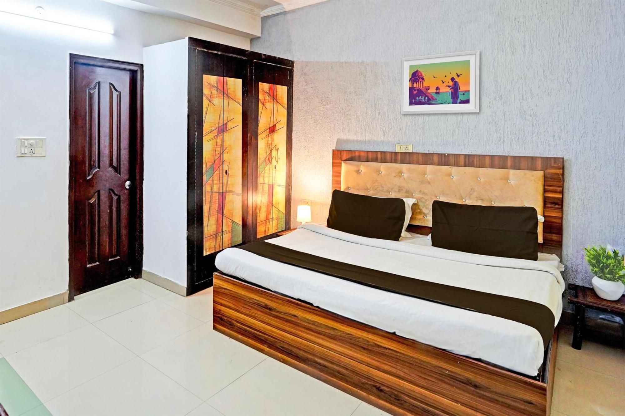 Super Hotel O Palm Dehradun Zewnętrze zdjęcie